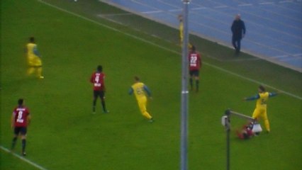 Përparim Hetemaj Gets Yellow Card For An Off The Ball Elbow vs Genoa!