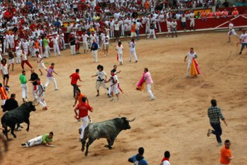 Top Funny Bull Fight In Public || Funny Angry Attacks ||