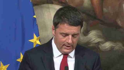 Mattarella pide a Renzi que no dimita hasta la aprobación de los Presupuestos