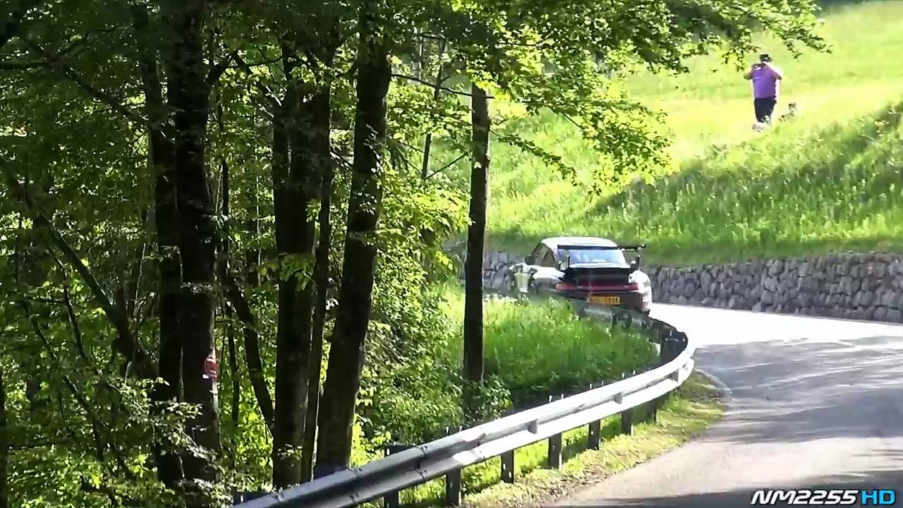 Twin Turbo Porsche 993 GT2 EVO in Action on HillClimb - Lovely Engine Sound