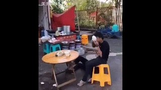Funny videos 2016 - Funny pranks - Try not to laugh challenge (Chinese Pranks #2)