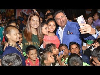 Boman Irani & Esha Gupta at Carnival Cinema Event For Cancer Affected Children