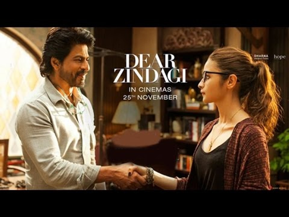 Dear Zindagi Movie 2016 - Shahrukh Khan, Alia Bhatt - Screening