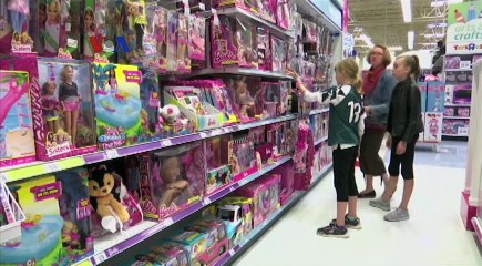 Barbie Kulit Hitam Dongkrak Penjualan