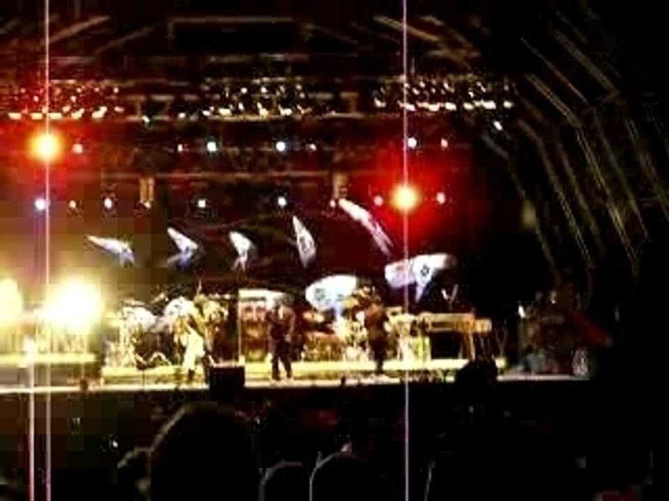 beastie boys "dj intro > intergalactic"