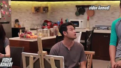 Komedi tetangga masa gitu - bastian ingin terlihat laku