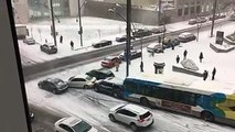 Petite tempête de neige à Montréal