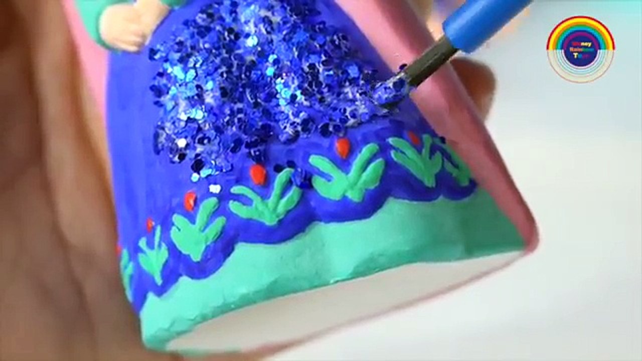 FROZEN ANNA DRESS FOREST FLEUR Paint Your Own Make How-To KidsToys