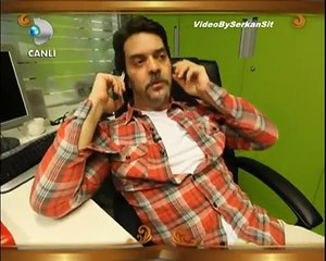 Beyaz  Ve Kıvanç Tatlıtuğ Telefon Görüşmesi