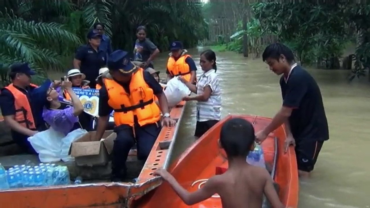 Les inondations font 14 morts en Thaïlande