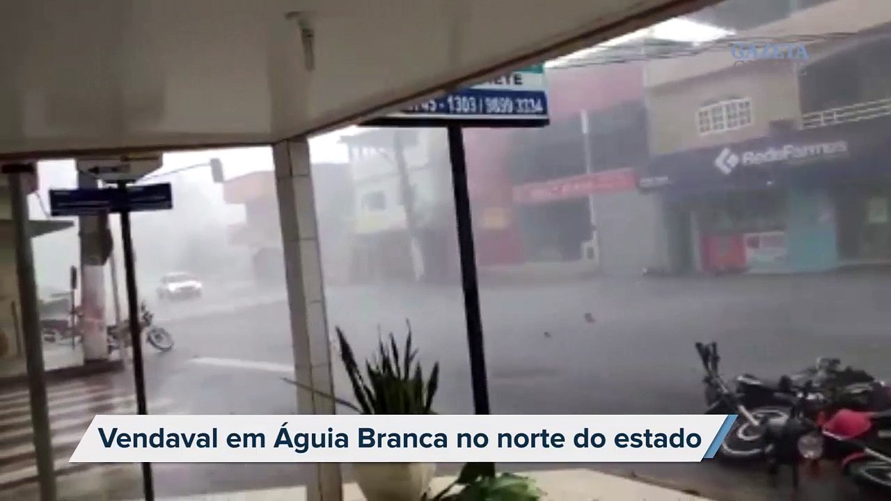 Vendaval em Águia Branca no norte do estado