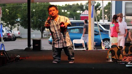 Duke Mason sings 'Thrill Of Your Love' Elvis week 2016