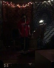 À seulement 11 ans, le fils de David et Victoria Beckham signe avec le manager de Justin Bieber