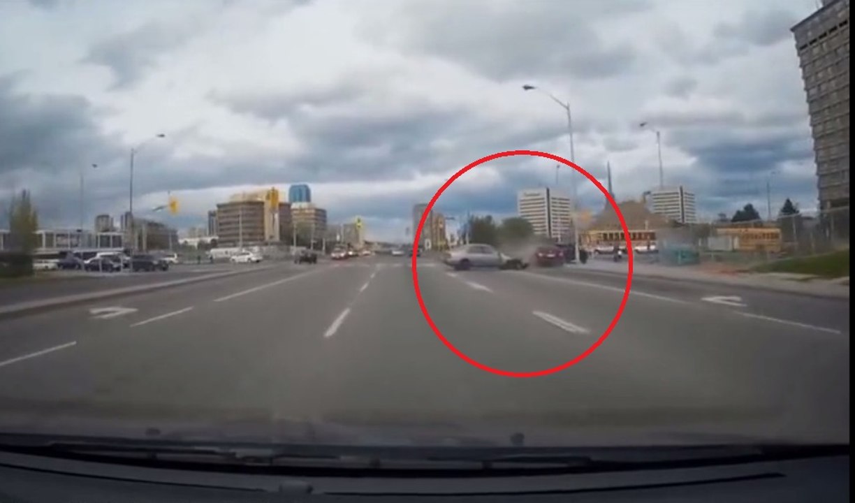 Drunk driver runs over sign then crashes into another car