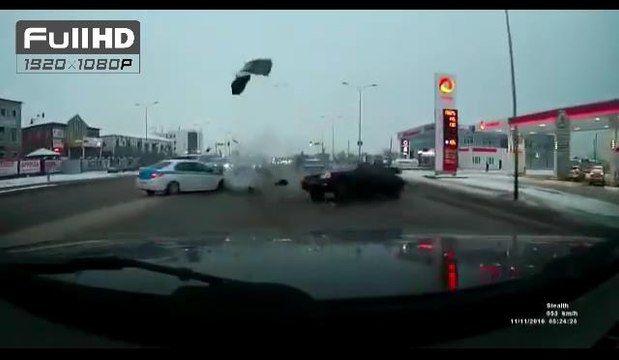 Compilation d'accidents de Voitures n°387 en HD | Car Crashes Compilation & Accidents