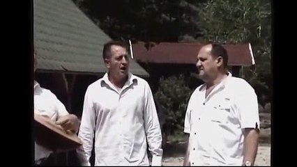 Derventski Dar  -  Evo šetam ulicama grada