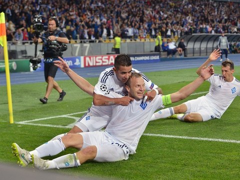 3-0 Vitaliy Buyalskyi Goal HD - Dynamo Kyiv 3-0 Beşiktaş - 06.12.2016 HD