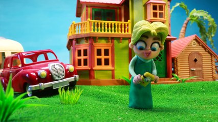 Magic Hair Growing Potion BOY Elsa and Superman Stop Motion Movies (Play Doh)