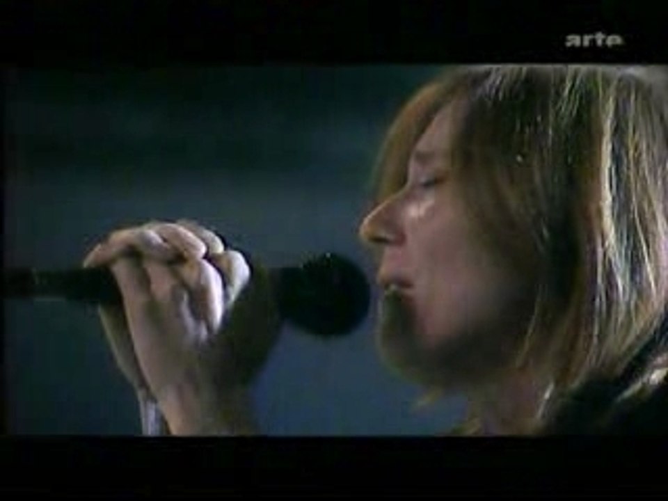 BETH GIBBONS - RESOLVE (live)