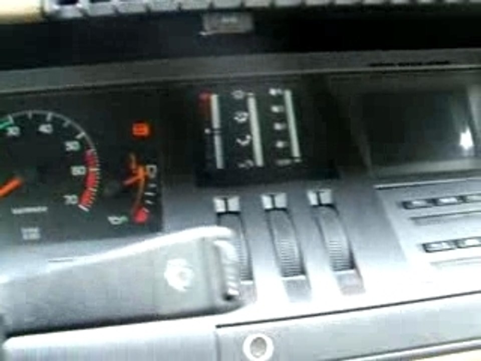 Synthèse vocale Renault 25 2.2i GTX Bva