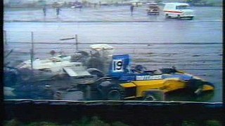 F1 - 1975 - Tony Brise Carlos Pace  Crash At Club Corner - Silverstone