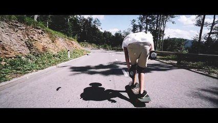 Longboarding: Arthur Friedrich Schmidt - effortless stand-up run down the Bears Guts at #KNK2016