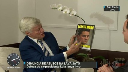 Defesa de Lula lança livro que acusa Moro de cometer abusos na Lava Jato