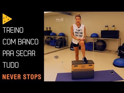 TRINCANDO AS PERNAS COM SÉRIE DE EXERCÍCIOS NO BANCO