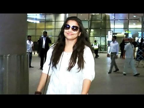 Vidya Balan Return From Kolkata After Kahaani 2 Promotion
