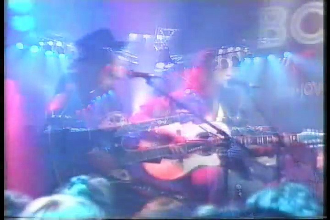 Bon Jovi - Born to be my baby (live _ acoustic) - 10-11-1989