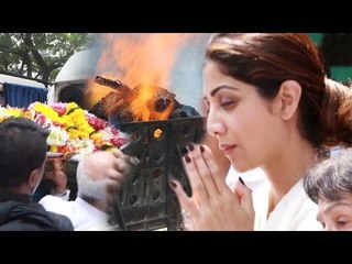Shilpa Shetty's Father's FUNERAL Video - Akshay Kumar, Abhishek Bachchan, Salim Khan