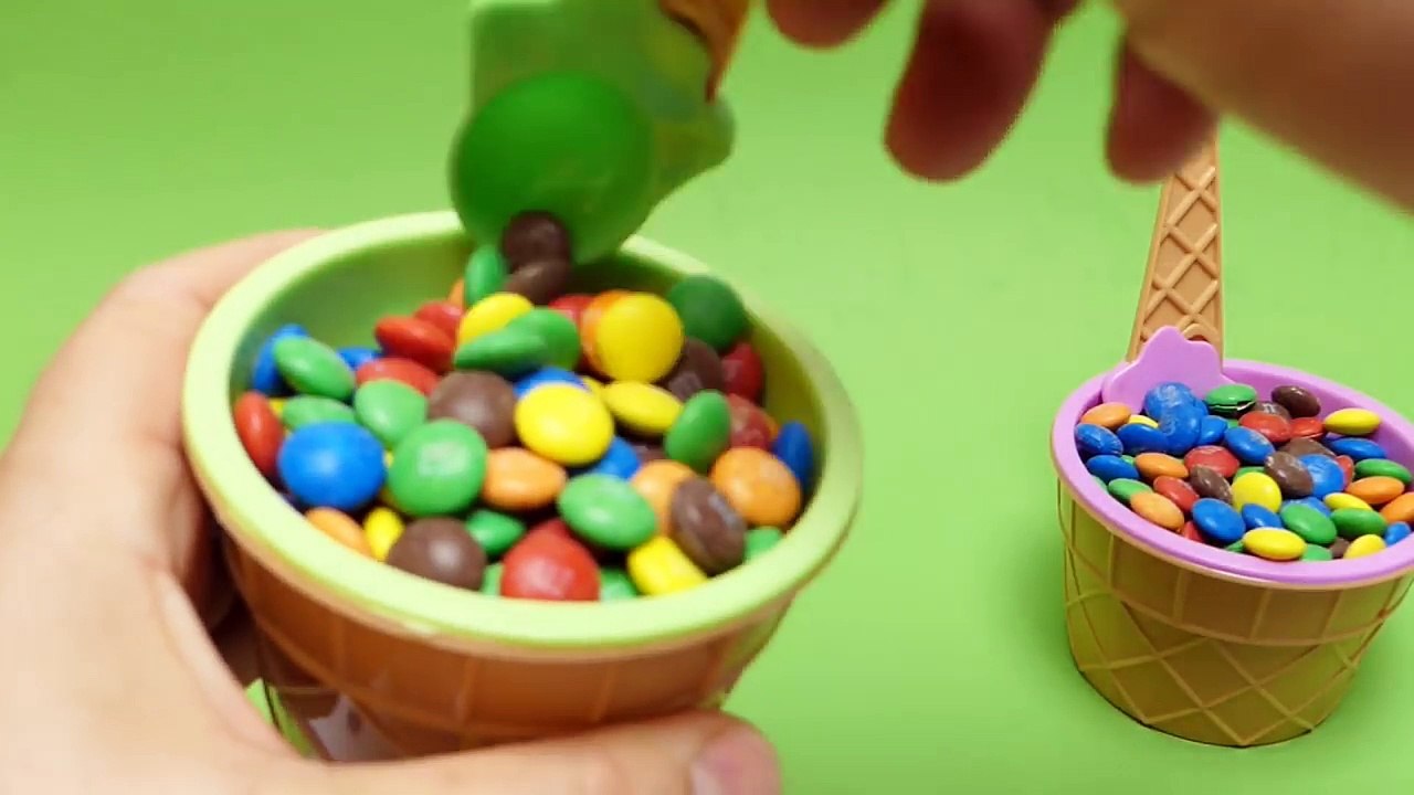 M&M's Hide & Seek Surprise Toys - Teletubbies Play-Doh DIY Molds-qMJCMc_UB98