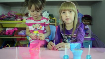 Kids Eating Candy From Toilets!! Sour Flush Candy - FunKidToys-h6rkbm5z4eM