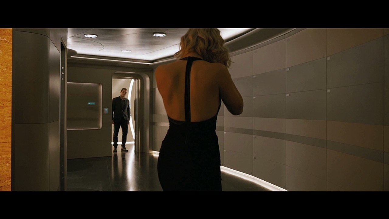 Passengers - Clip - First Date
