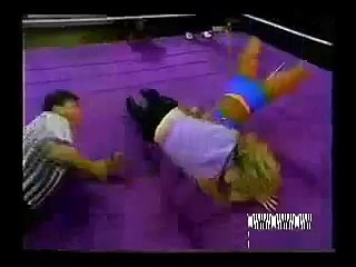 A Great Source of Entertainment Women Wrestling   Beautiful and Hot