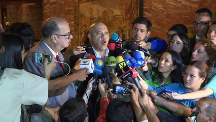 Vaticano y Unasur intentan salvar diálogo en Venezuela