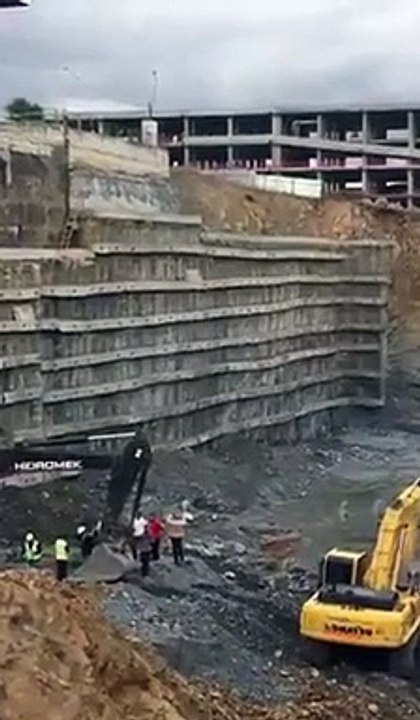 Imagini de groaza de pe un santier din Turcia 2016