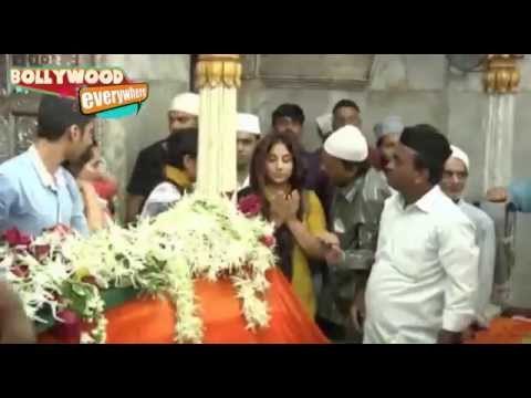 Vidya Balan Visit Mahim Dargah For 'Bobby Jasoos'