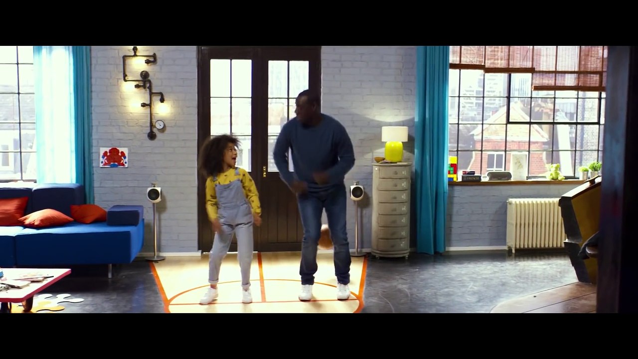 Bande-annonce de Demain tout Commence avec Omar Sy