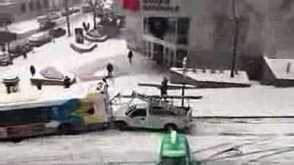 Icy Road in Montreal - December 5th 2016