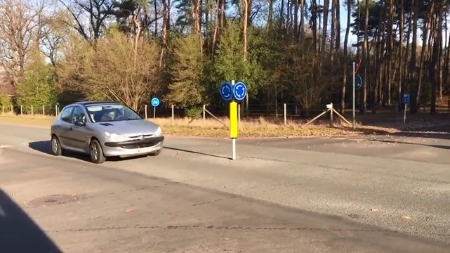 Le plus petit rond-point d'Europe se trouve en Belgique.