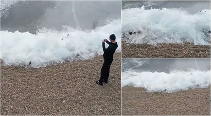 Este vídeo impressionante mostra ondas a congelar naquele preciso momento devido ao frio extremo!