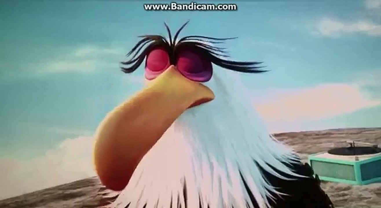 In The Angry Birds Movie, when Mighty Eagle jumped off the cliff