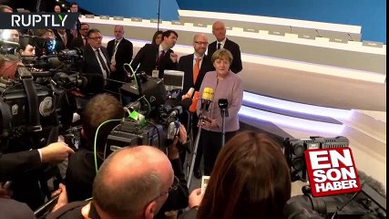 360 derece kamera Merkel'i şaşırttı | En Son Haber