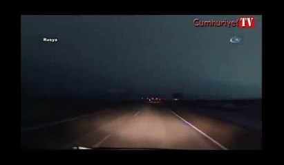 Panik yaratan görüntüler: Geceyi bir anda gündüze çevirdi