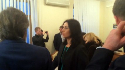 Луценко- сука не православная, креста на тебе нет.