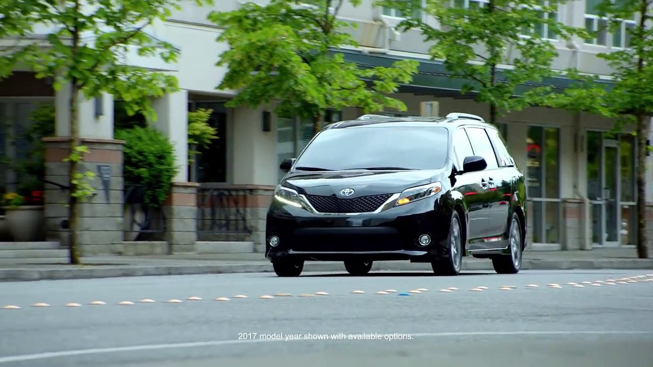 London, ON - 2016 Nissan Quest Vs Toyota Sienna | Toyota Dealer