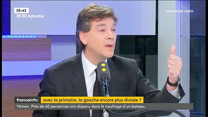 La gaffe d'Arnaud Montebourg en plein direct qui oublie que la femme en face de lui est aussi une journaliste