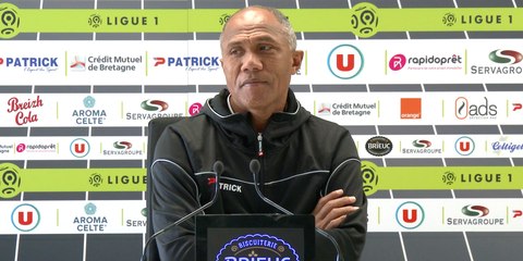 Le point-presse d'Antoine Kombouaré avant ASSE-EAG