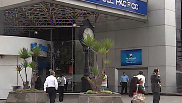 Reducción de costos de 14 servicios bancarios en 2017